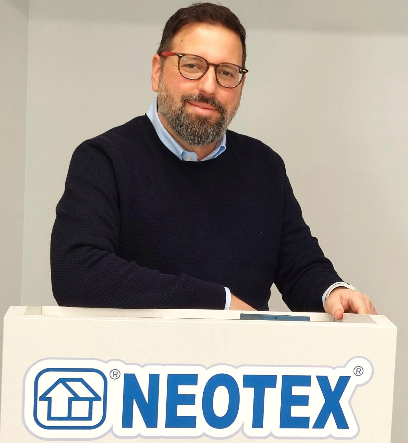 Λάμπρος Ντούμος